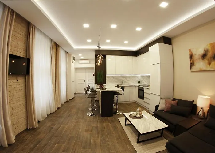 Luxus design Elisabeth apartment in the center